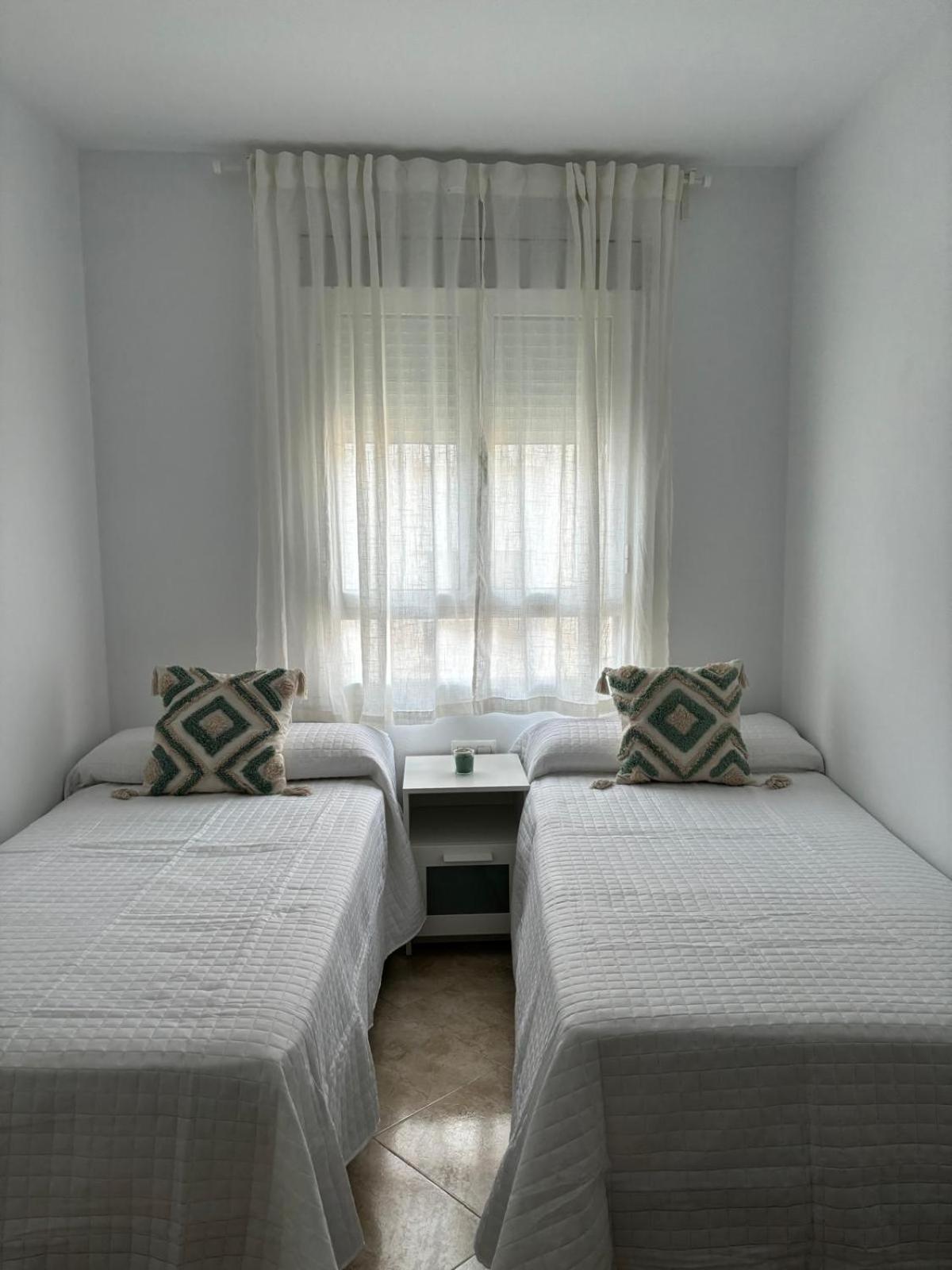 Casa De Asis Apartment เมดินาซิโดเนีย ภายนอก รูปภาพ