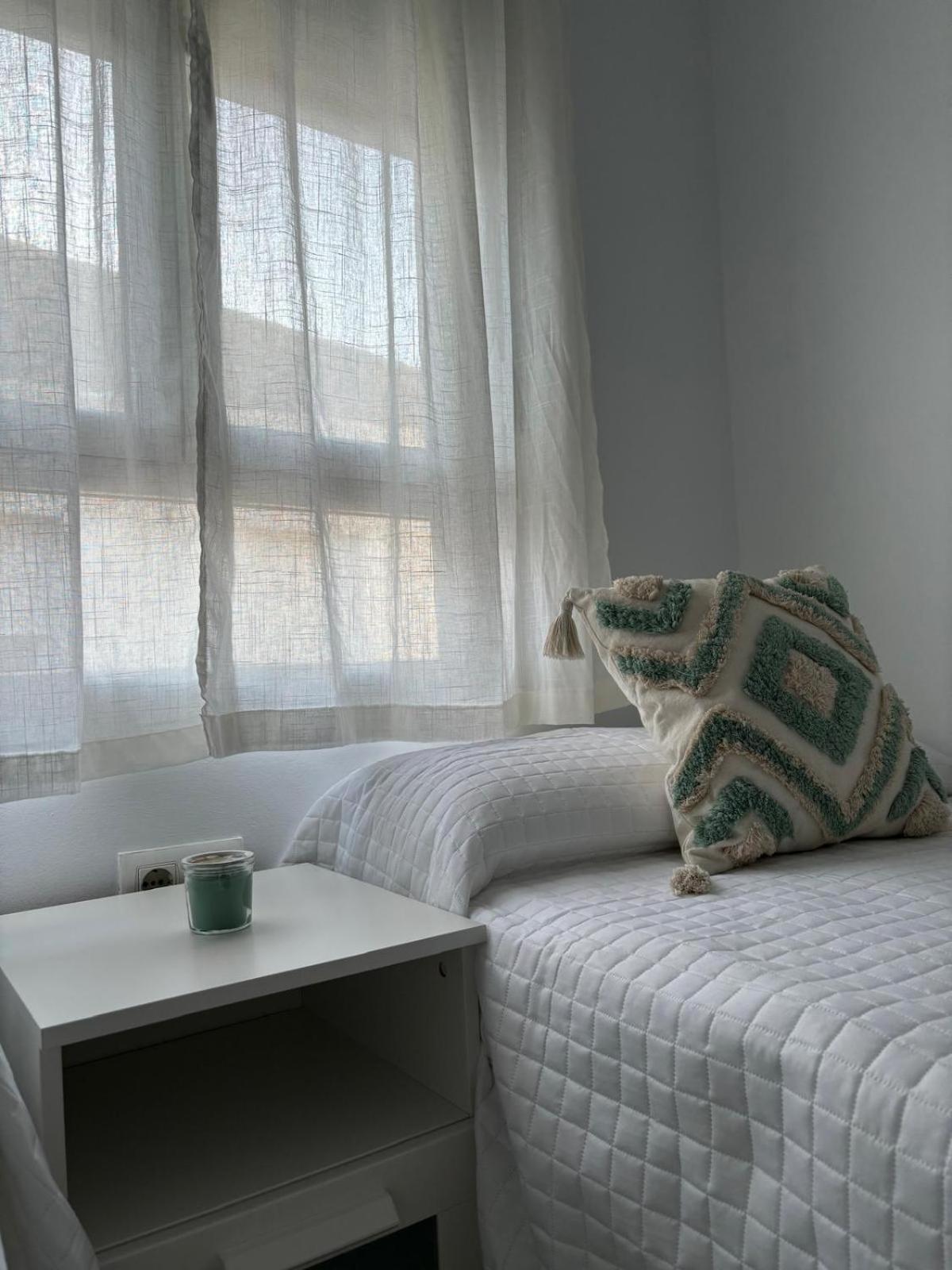 Casa De Asis Apartment เมดินาซิโดเนีย ภายนอก รูปภาพ